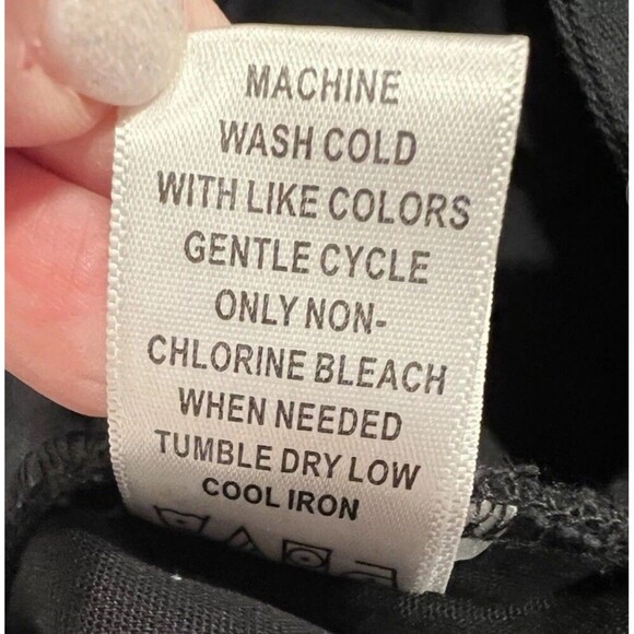 Counterparts Womens Black Embroidered Colorful Butterflys Resort Capri Pants 14 - Picture 8 of 8